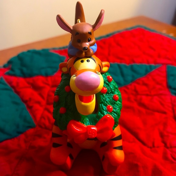 Disney Other - Disney Hallmark Tigger and Roo Ornament EUC.